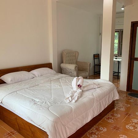 Ban Phae  Baan Suan Duang Porn Resort מראה חיצוני תמונה