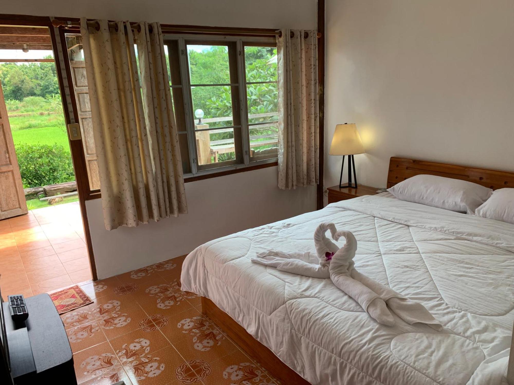 Ban Phae  Baan Suan Duang Porn Resort מראה חיצוני תמונה